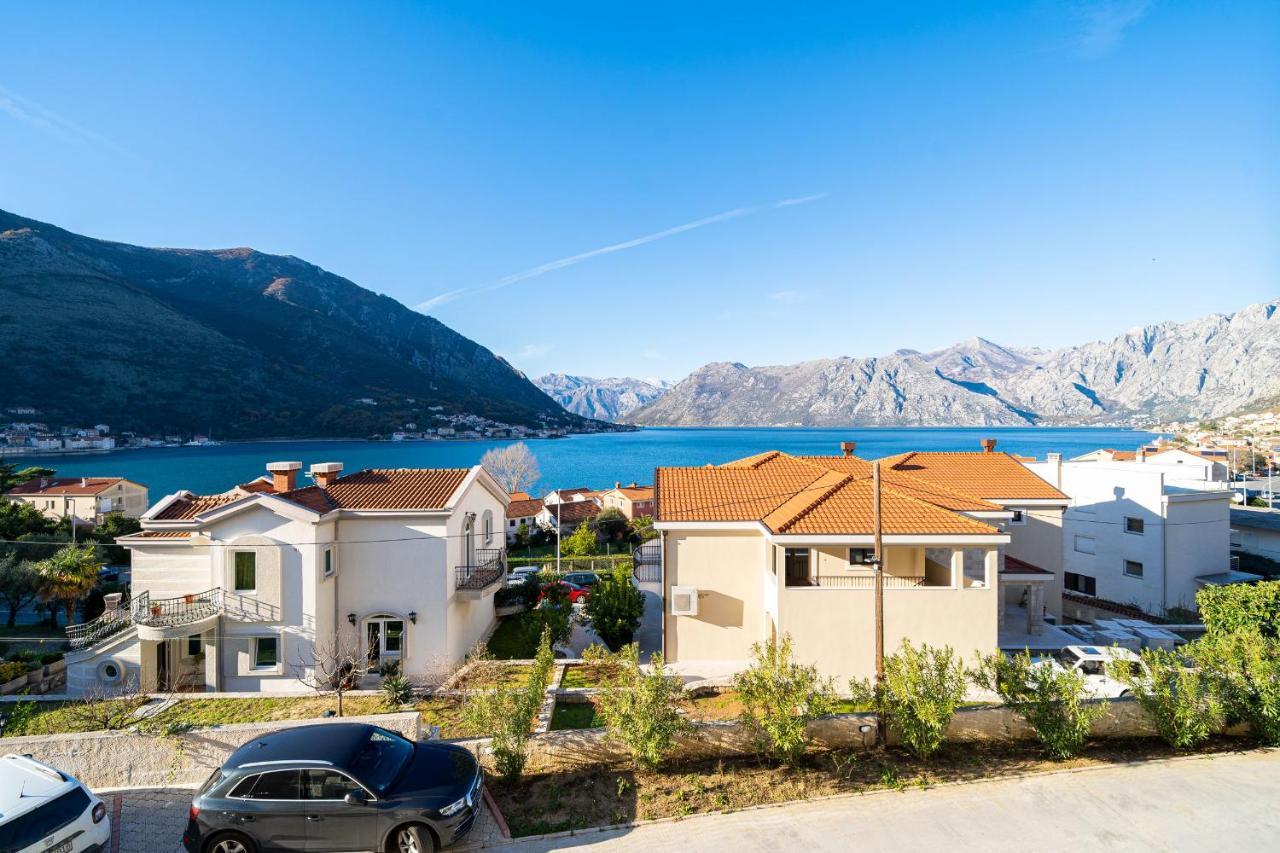 Boka View Luxury Suite - With Free Garage Parking Κότορ Εξωτερικό φωτογραφία