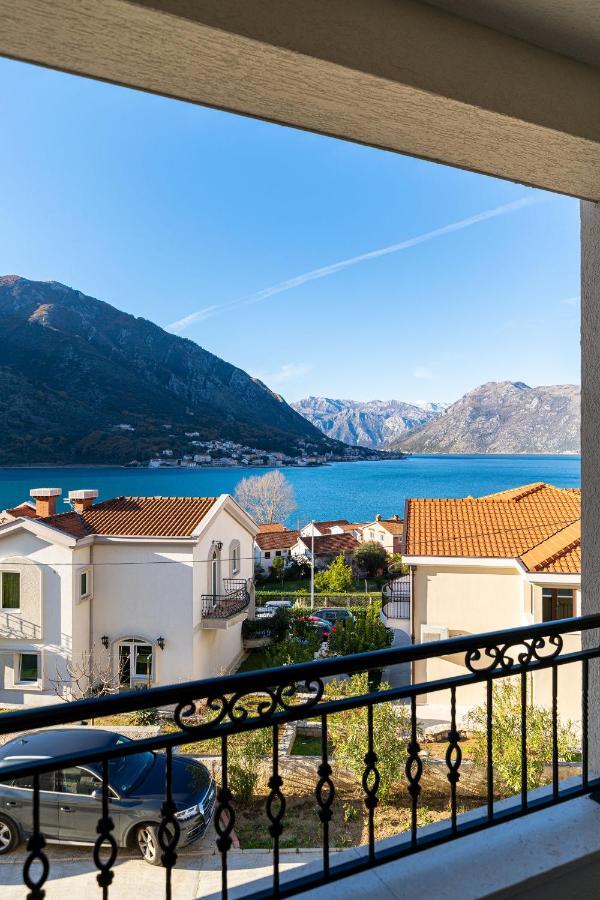 Boka View Luxury Suite - With Free Garage Parking Κότορ Εξωτερικό φωτογραφία