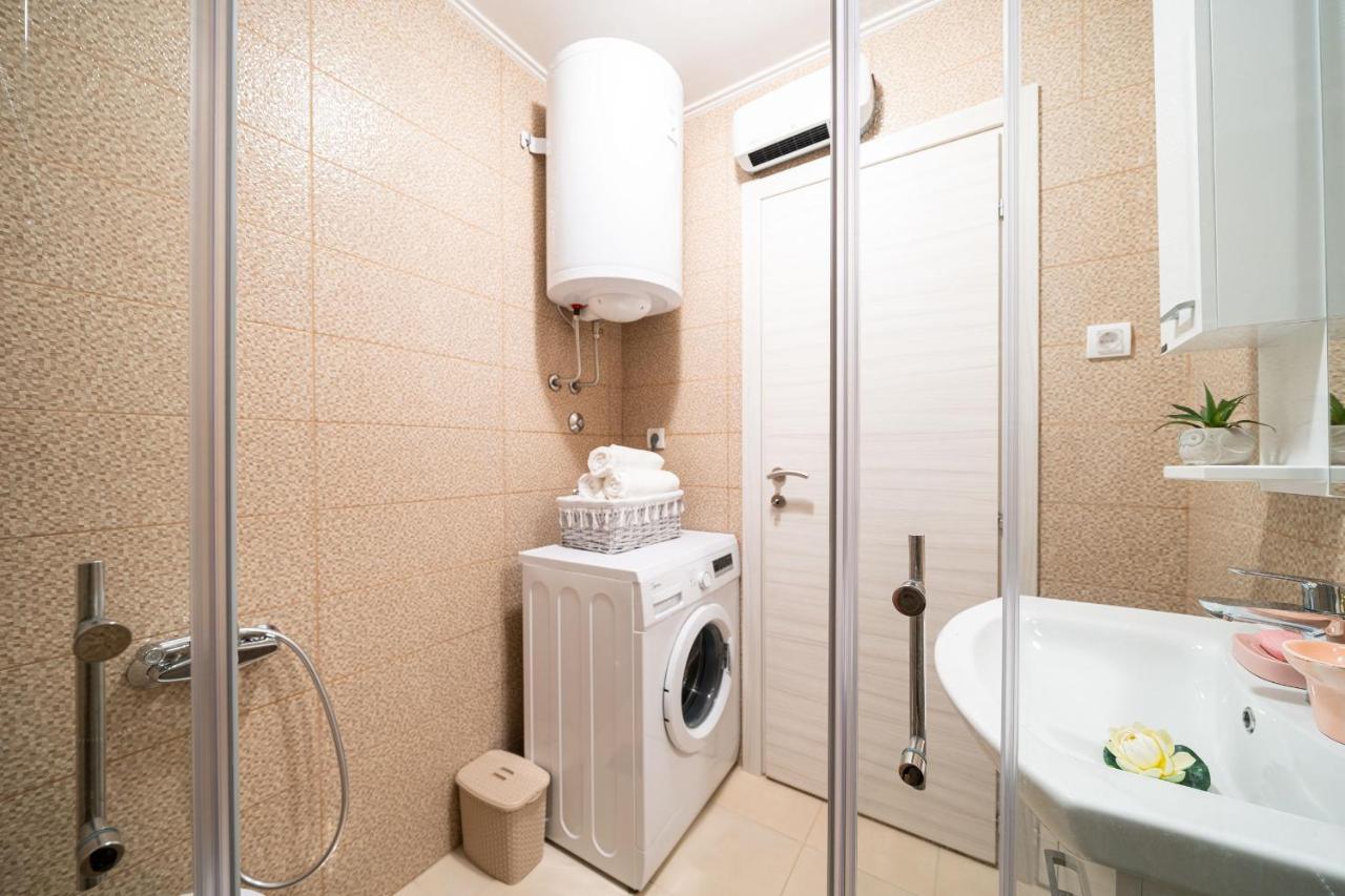 Boka View Luxury Suite - With Free Garage Parking Κότορ Εξωτερικό φωτογραφία