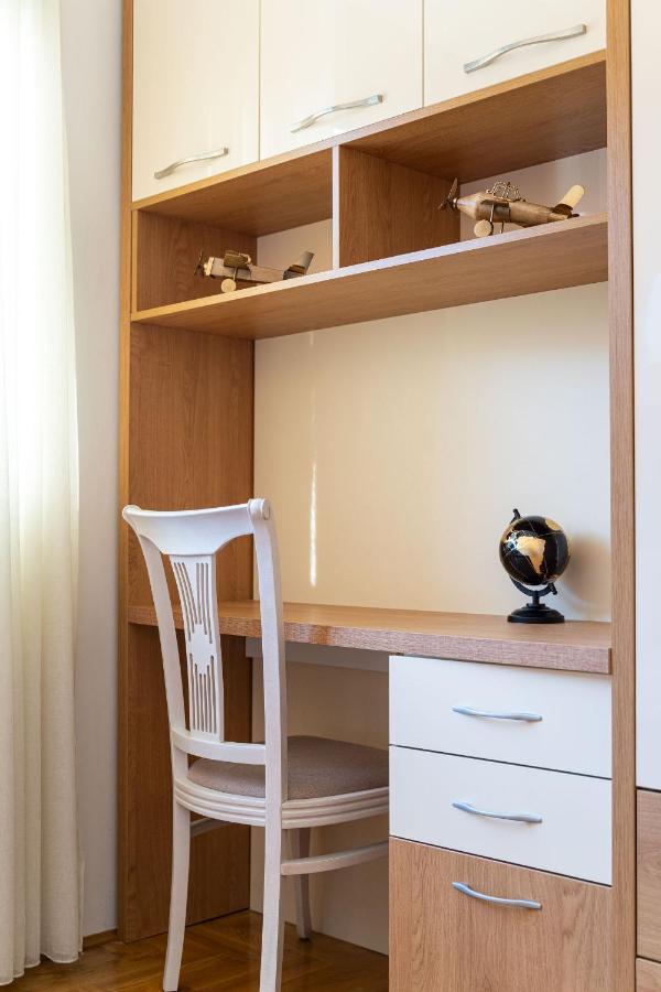 Boka View Luxury Suite - With Free Garage Parking Κότορ Εξωτερικό φωτογραφία