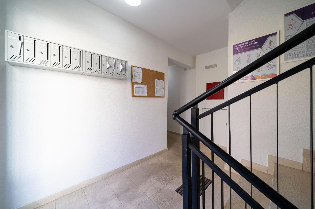 Boka View Luxury Suite - With Free Garage Parking Κότορ Εξωτερικό φωτογραφία