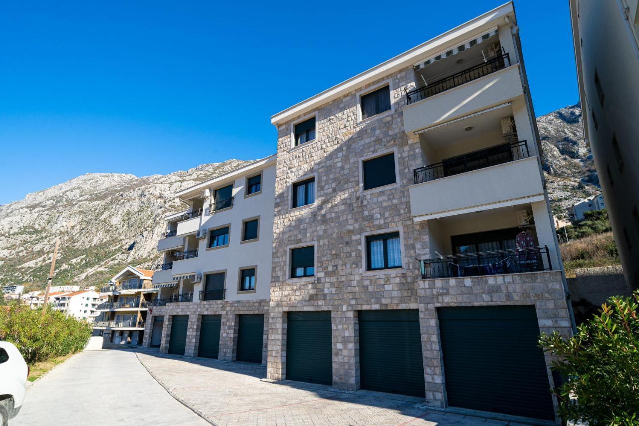 Boka View Luxury Suite - With Free Garage Parking Κότορ Εξωτερικό φωτογραφία
